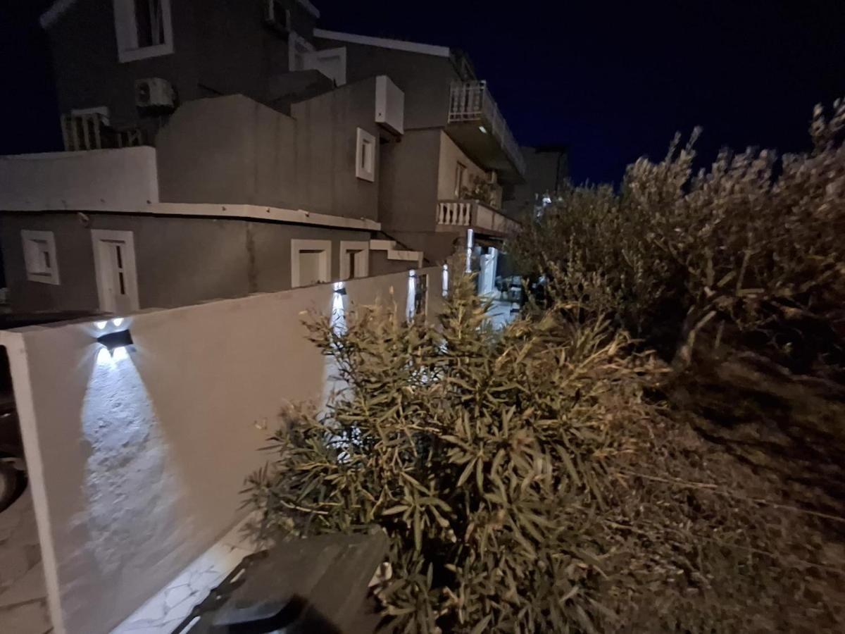 Apartment L&L Šibenik Екстериор снимка